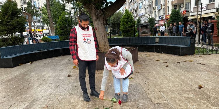İHD Mersin’in Cumartesi Anneleri eylemi engellendi