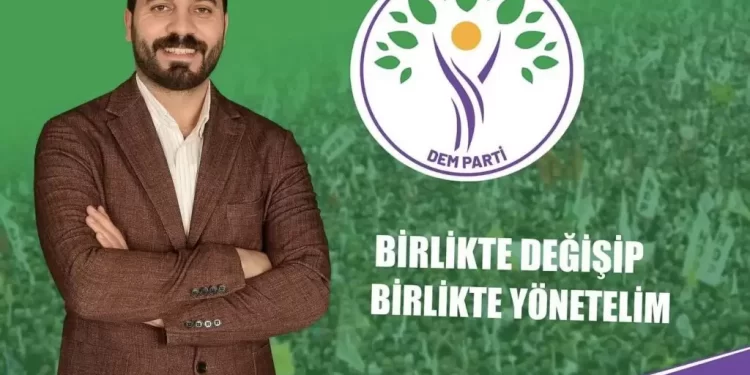 Eren Türker DEM Parti’den  Toroslar Belediyesi için aday adayı