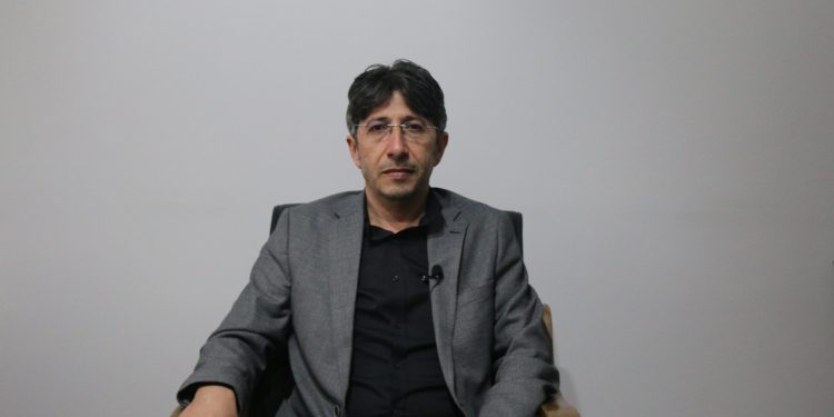 Ali Bozan: Kendi rengimizi görmediğimiz hiçbir denklem içerisinde yer almayacağız