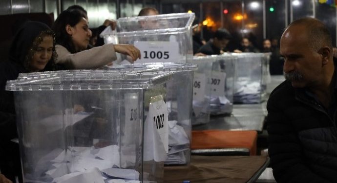 DEM Parti’nin Van Büyükşehir adayları belli oldu