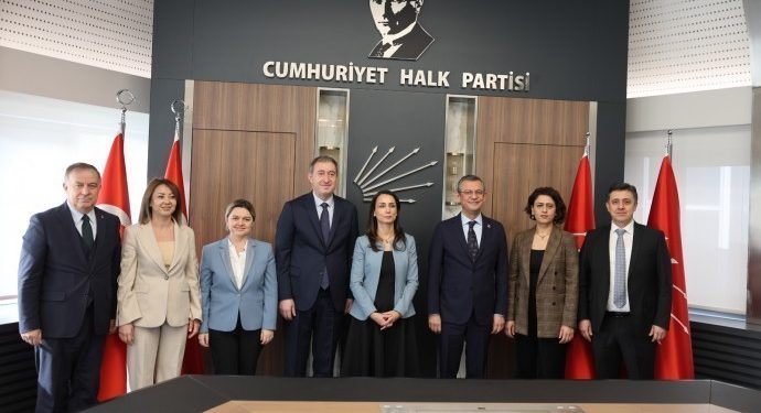 DEM Parti ve CHP arasındaki görüşmeler sonuçsuz kaldı