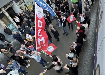 DEM Parti Akdeniz’de kitlesel bir şekilde büro açtı