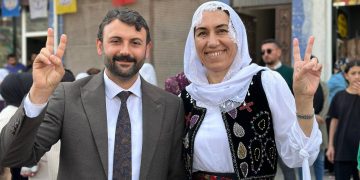 DEM Parti Akdeniz Belediye Eş Başkan adayları: Bizim olanı geri alacağız