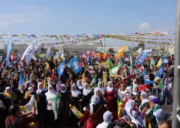 Mersin’de Newroz coşkusu: Akdeniz’e baharı ve DEM’i getiriceğiz