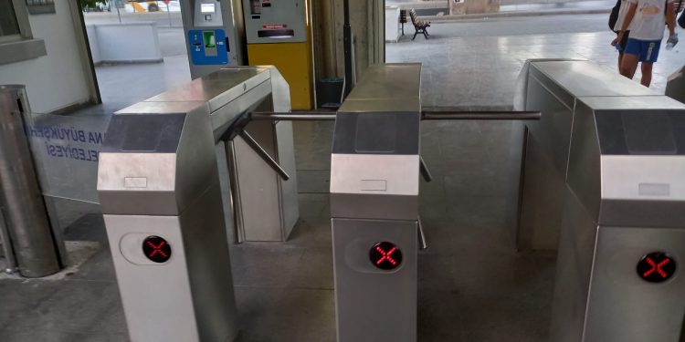 Adana’da 6 yaş karmaşası